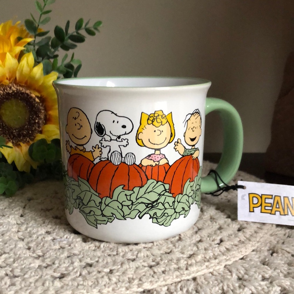 Peanuts Character FALL Mug - ITโS PUMPKIN SEASON